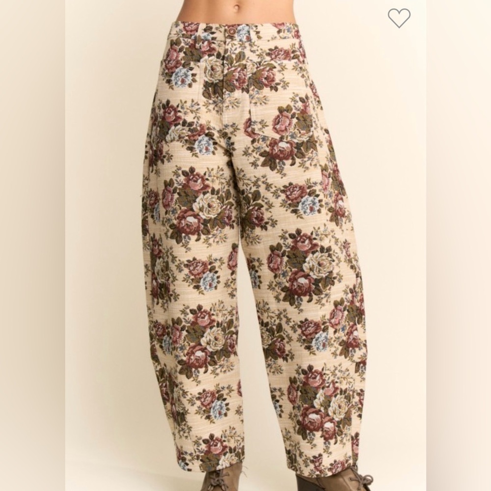 Davi & Dani Tapestry Floral Print Women's Barrel Pants